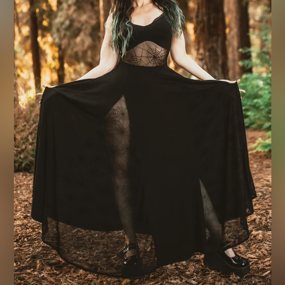 Weasel Wear ARACHNOPHOBIA MAXI DRESS Size Large